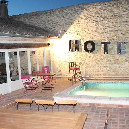 La Demeure Bed And Breakfast Aubais Exterior foto