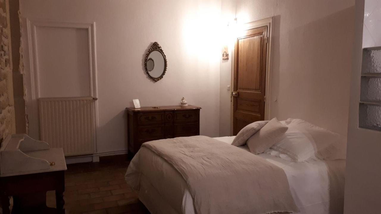 La Demeure Bed And Breakfast Aubais Exterior foto